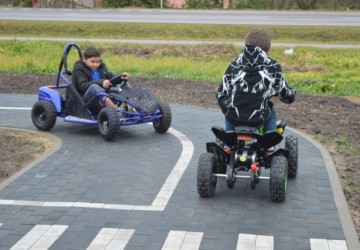 Bērnu autoskolas apmācību laukuma atklāšana Kūku pagastā