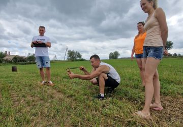 Izzinoša spēle 