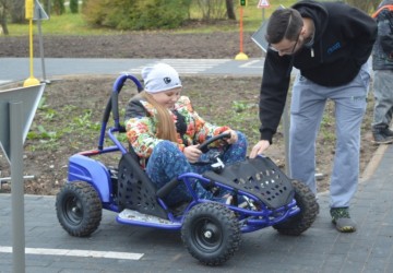 Bērnu autoskolas apmācību laukuma atklāšana Kūku pagastā