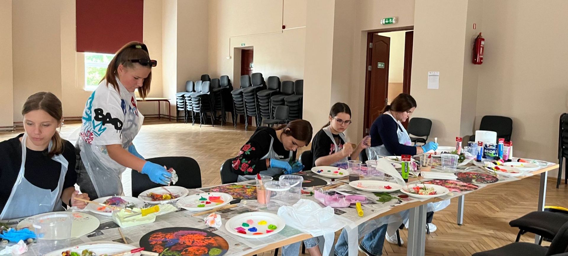 Noslēgusies projekta “Izzini sevi – Iepazīsti citus!” aktivitāte “Mākslas darbnīca”